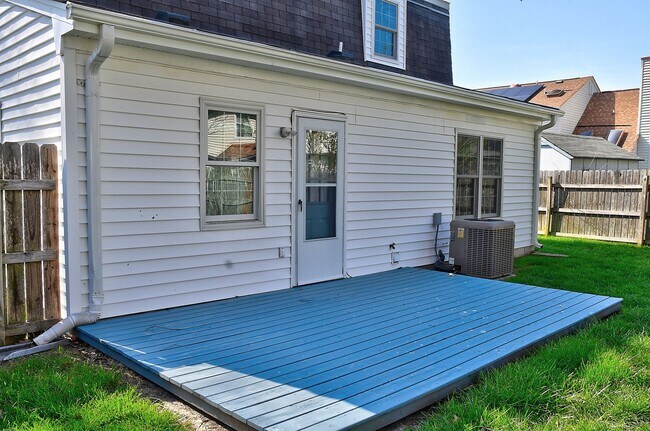 Building Photo - FOR RENT - INDIAN LAKES / SALEM AREA VIRGINIA BEACH!