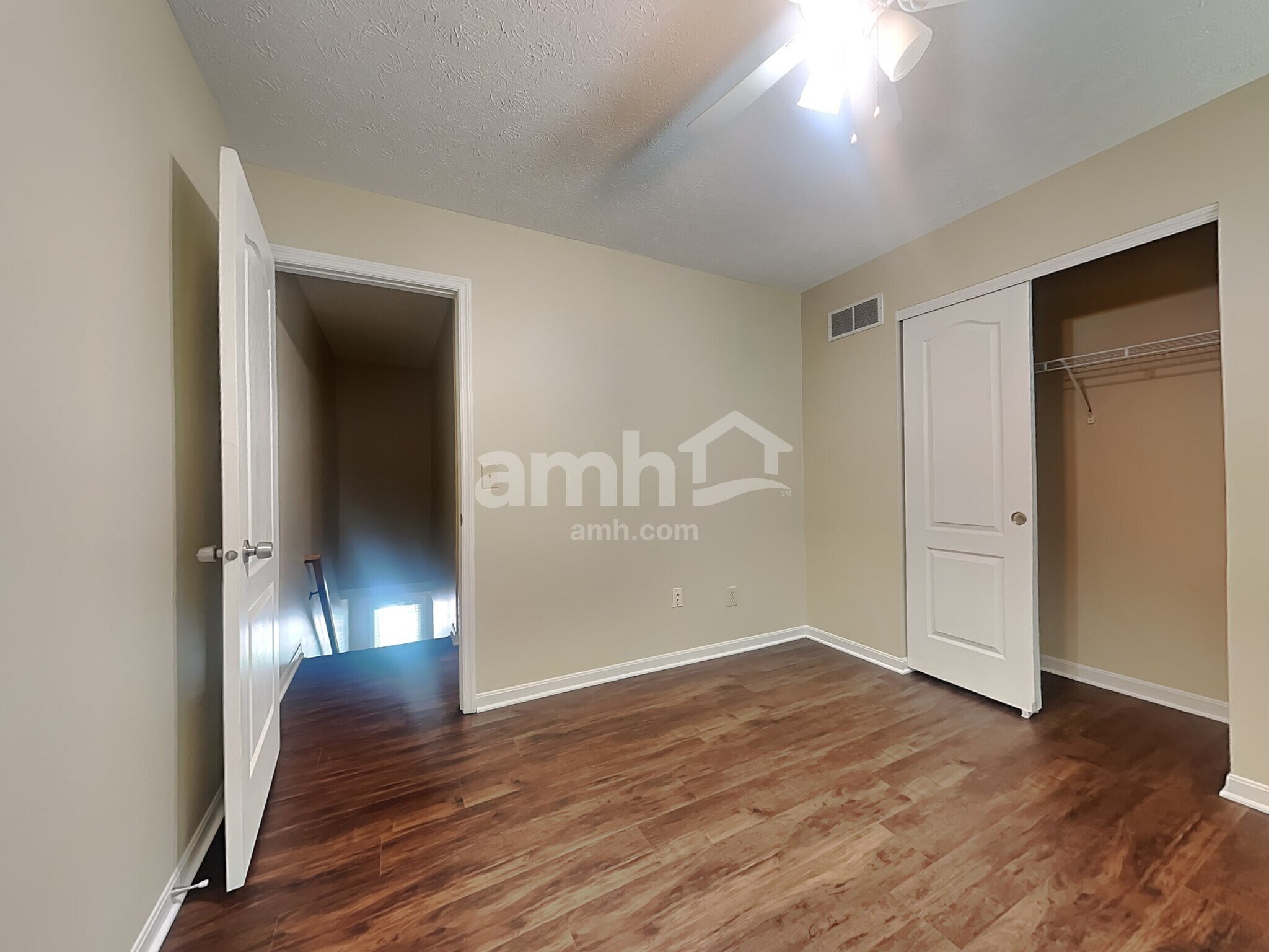 Building Photo - 9143 Pampas Ct