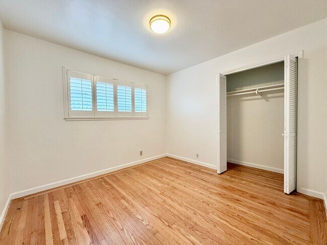 Building Photo - Newly Remodeled San Bruno Home - Easy SF/Silicon Valley Commute