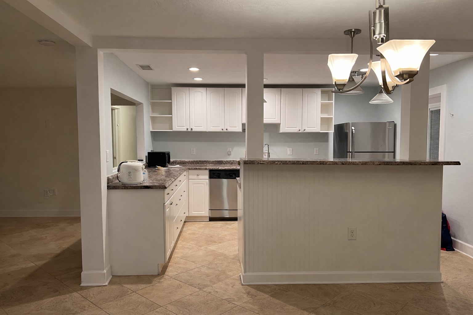 Building Photo - 2714 Grove St