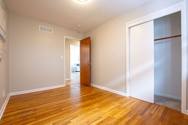 Building Photo - Beautifully Renovated with Lots of Space! 3 Bedroom / 2 Bath Ranch in Blair!