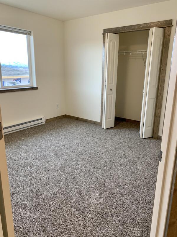 Building Photo - 841 Gibbon St