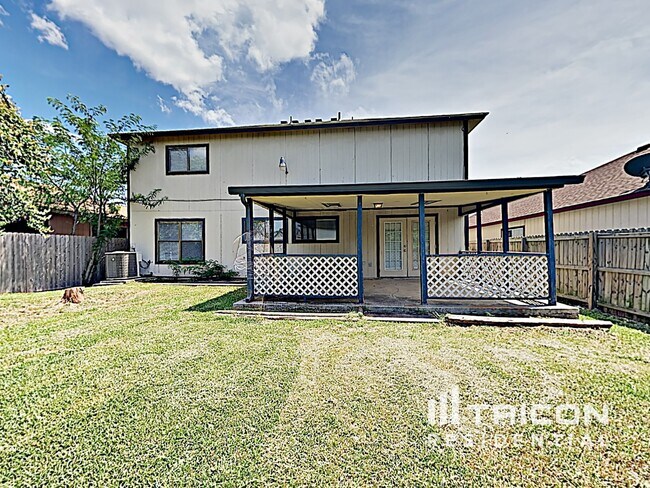Building Photo - 8015 Chestnut Barr Dr