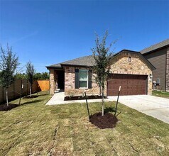 Building Photo - 101 Unforgiven Ln