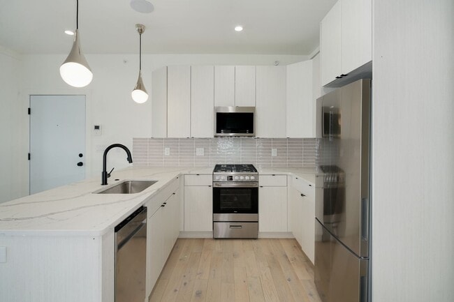 Building Photo - Newly Constructed Apartments in South Philly