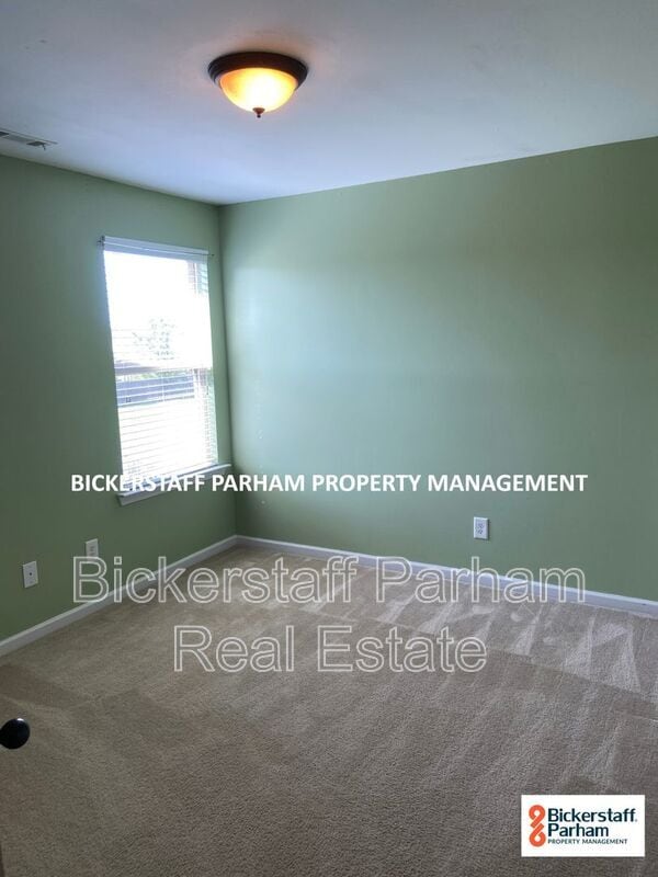 Building Photo - 272 Owens Rd