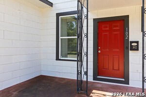 Building Photo - 216 Eleanor Ave