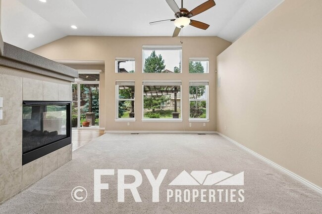 Building Photo - Private Cul-de-Sac Living with 3-Car Garage in Northwest Arvada