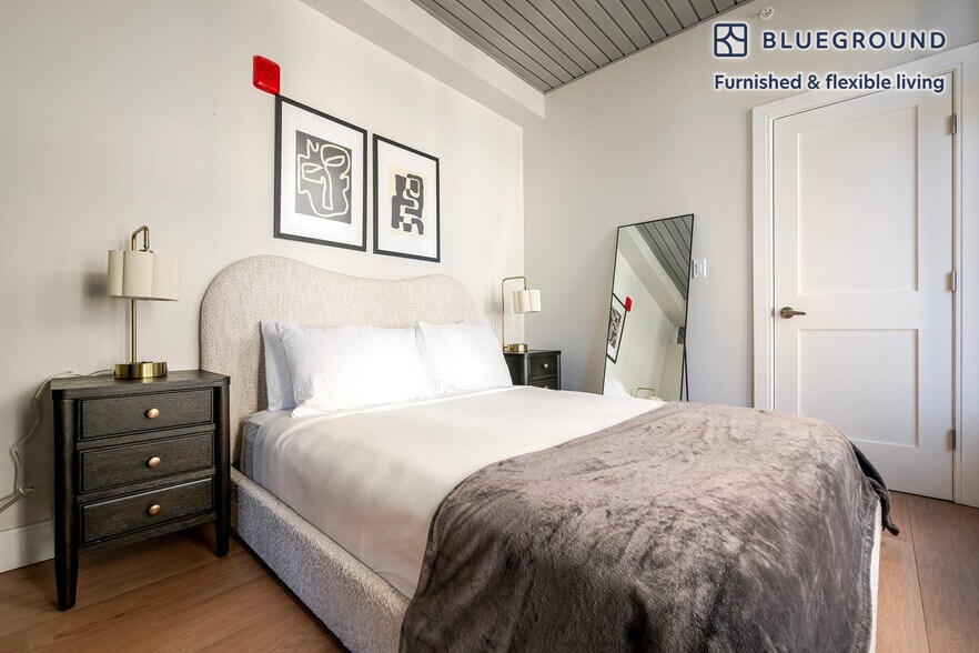 Building Photo - 44 Bromfield St