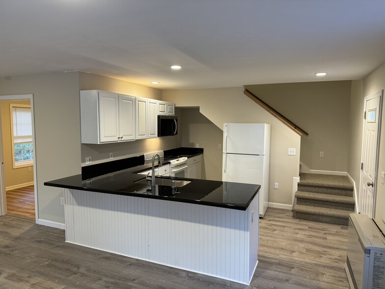 Ktchen with 10 foot Bar Counter - 224 Jeff Heights Rd
