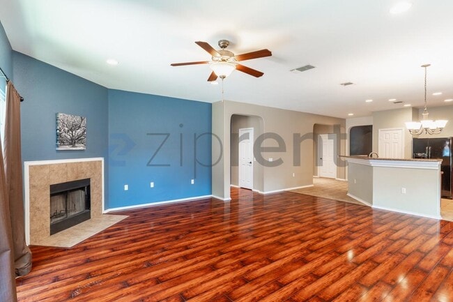 Building Photo - 6421 Panadero Cove