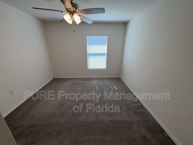 Building Photo - 618 SE 65th Terrace