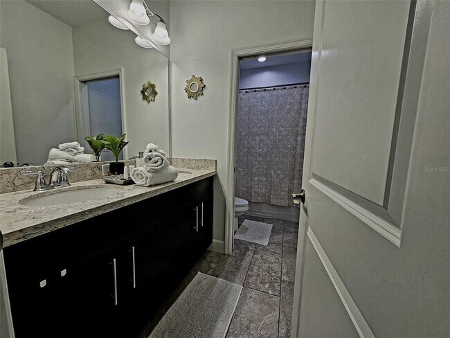 Building Photo - 386 Captiva Dr