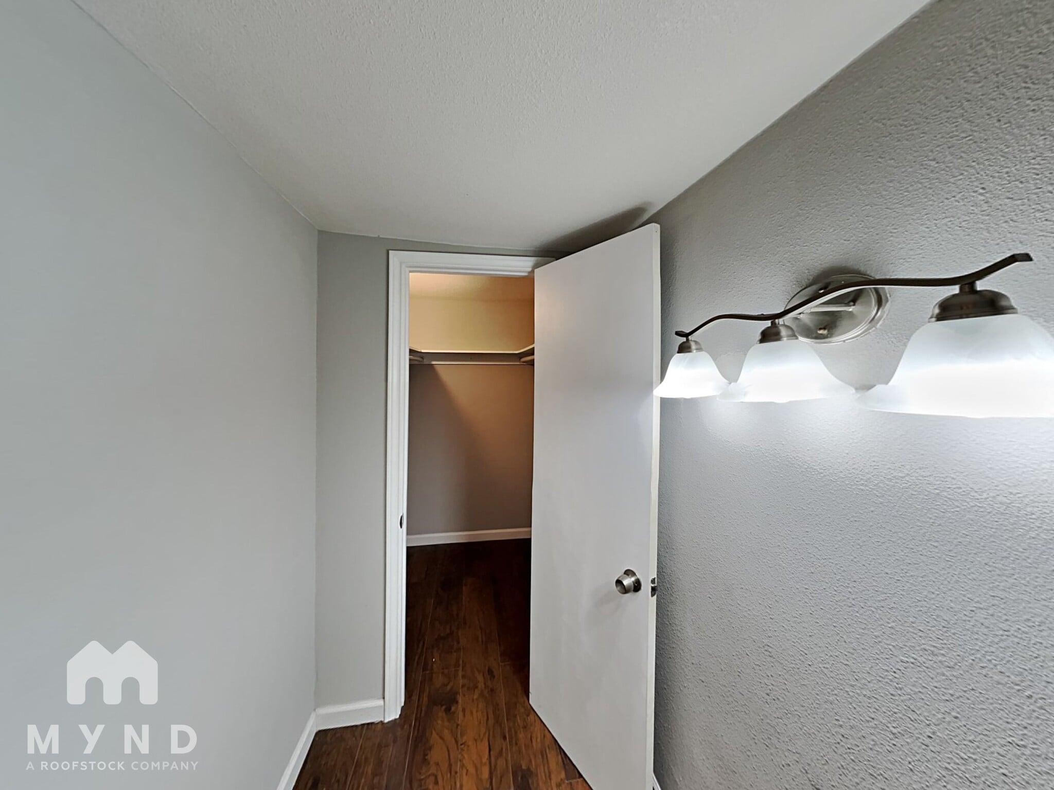 Building Photo - 2141 Province Ln