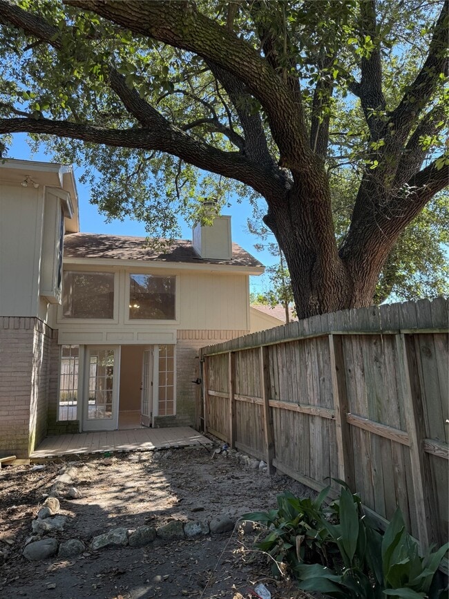 Building Photo - 10066 Sand Pass Ln