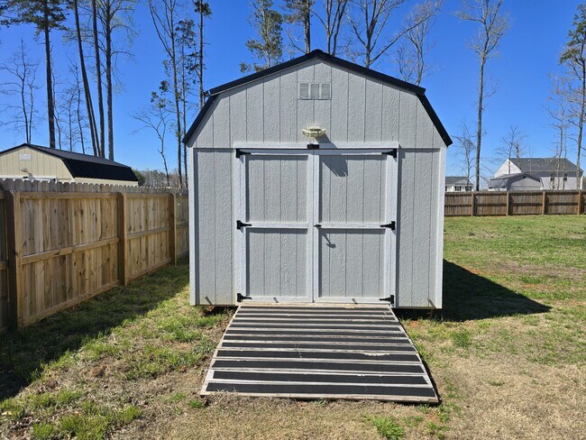 Building Photo - 276 Olivia Ct