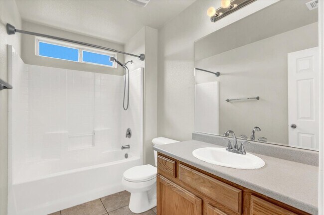 Building Photo - 6909 Graceful Cloud Ave