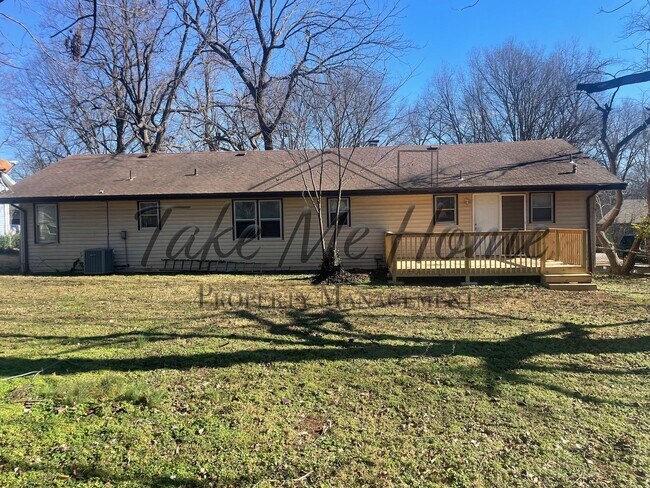 Building Photo - IDEAL LOCATION! 3-Bed, 2-Bath Home with 2-Car Garage in Kickapoo School District!