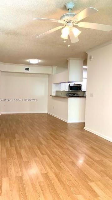 Building Photo - 17150 N Bay Rd