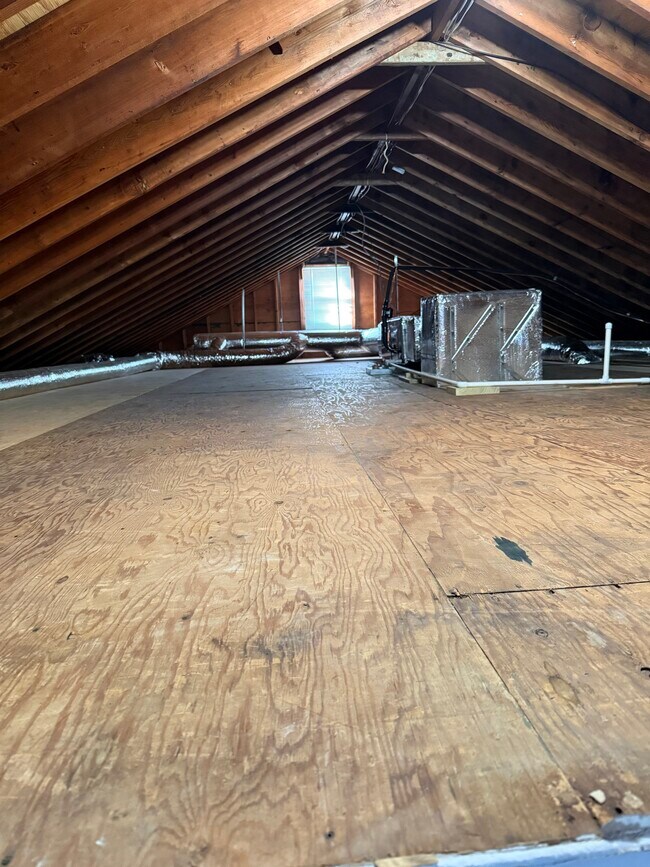 Building Photo - 182 Arnoldale Rd