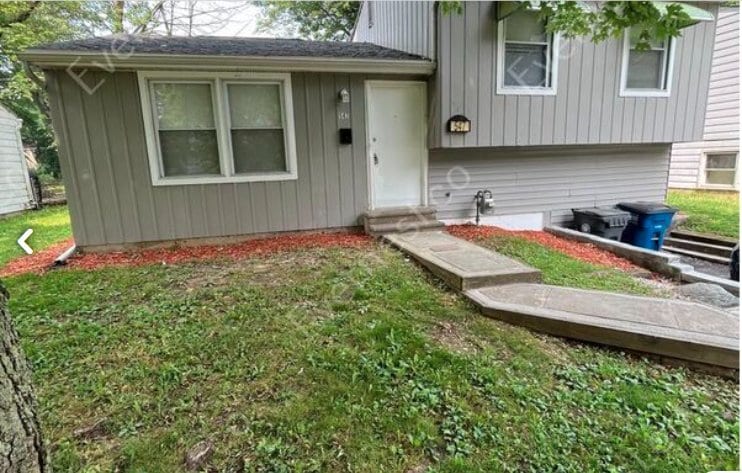 Primary Photo - 547 Richards Rd