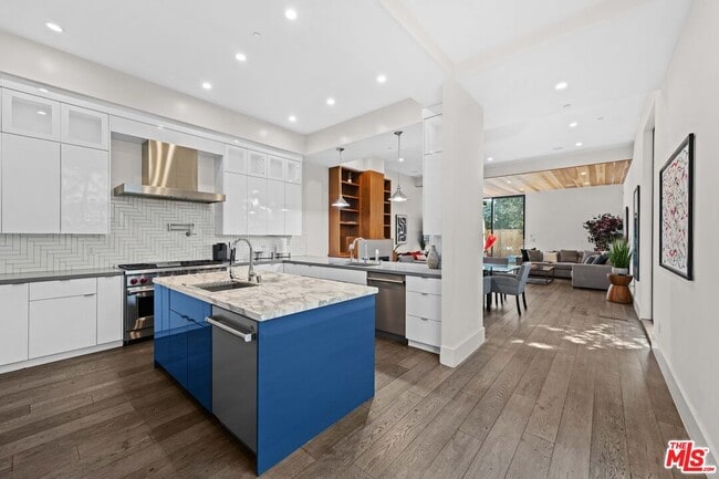 Primary Photo - 1612 S Wooster St