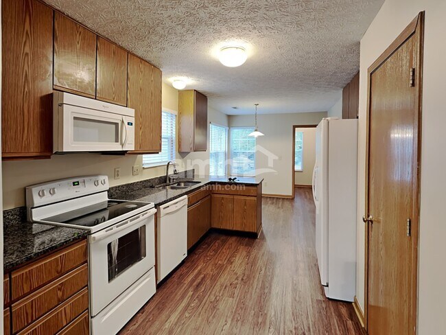 Building Photo - 5787 Coldcreek Dr