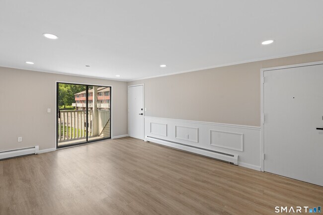 Building Photo - 80 Churchill Dr