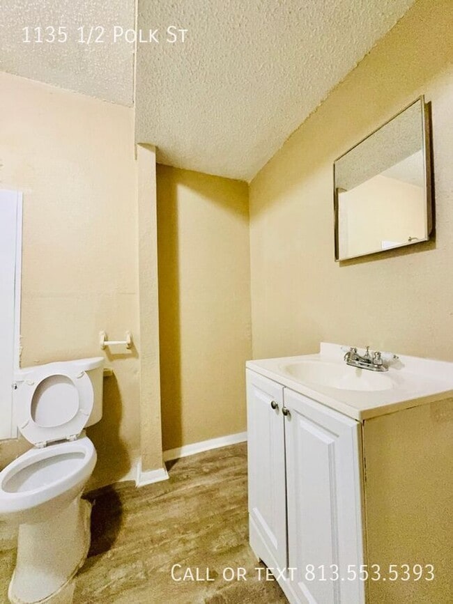 Building Photo - 1135 1/2 Polk St-