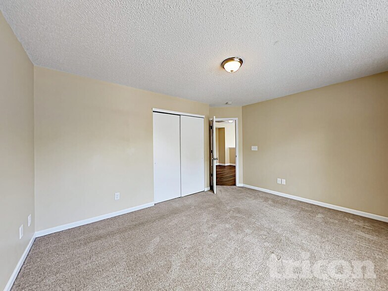 Building Photo - 4319 Stone Mountain Dr