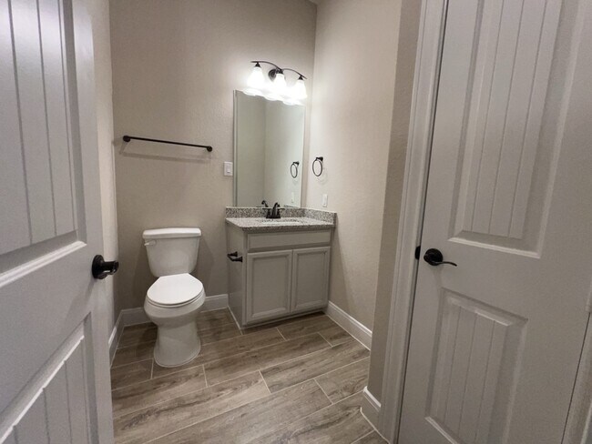 Building Photo - 9510 Turnstone Dr