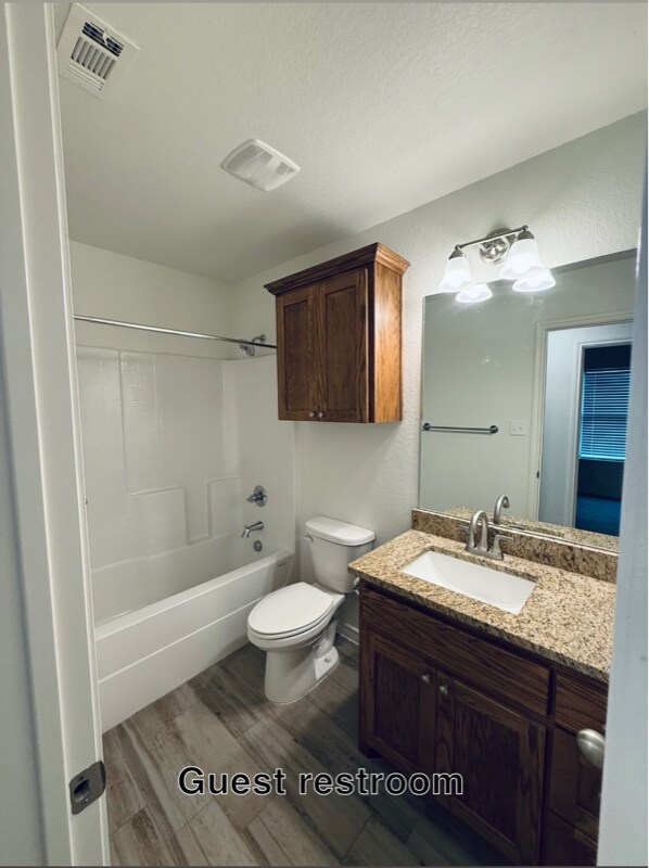 Building Photo - 350 Arnold Dr