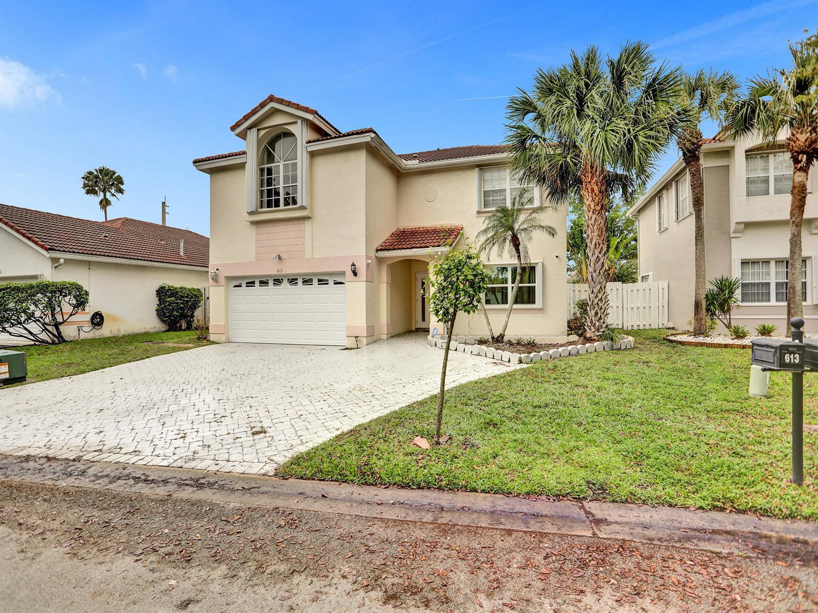 Building Photo - 613 NW 135th Ter