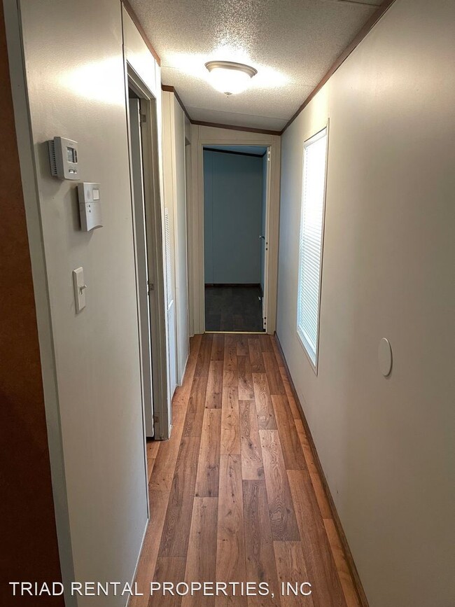 Building Photo - 3 br, 2 bath House - 200 MOSE GLOVER RD