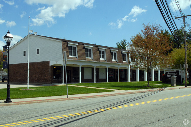 Building Photo - Pequannock Mini Mall Apartments