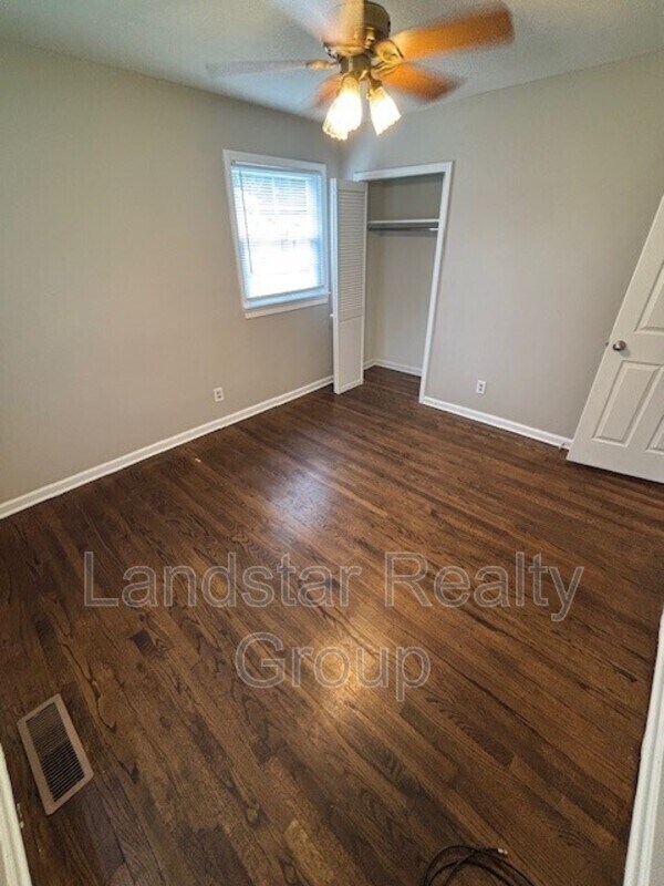 Building Photo - 5412 Euclid Ave