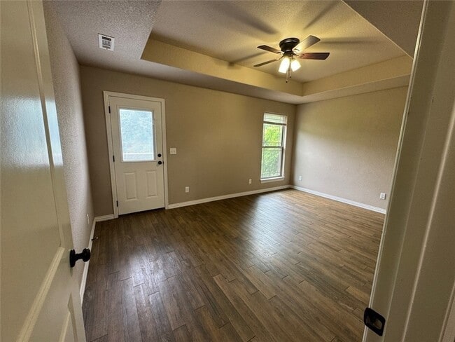 Building Photo - 12688 Pioneer Ln