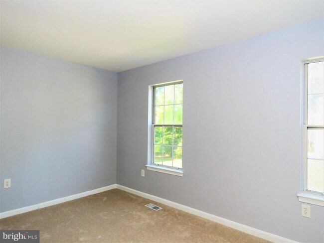 Building Photo - 7526 Mattingly Ln