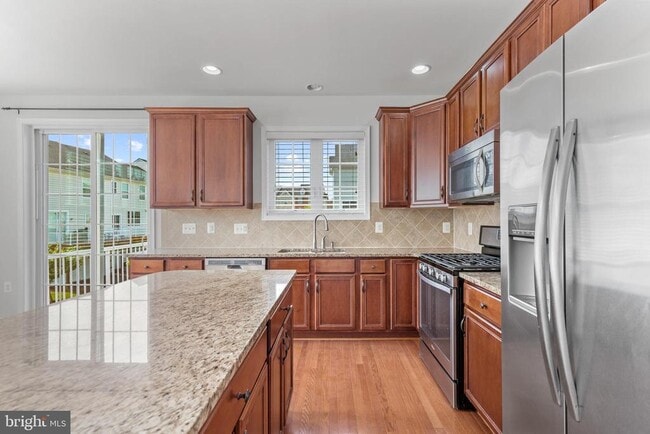 Building Photo - 43247 Loudoun Reserve Dr