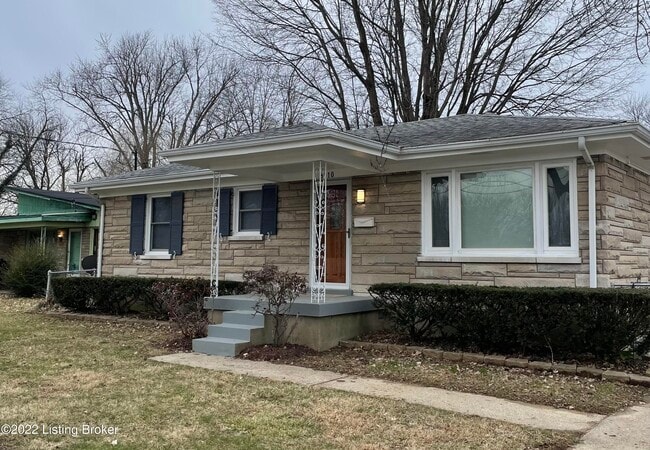 Primary Photo - 8010 Daffodil Dr