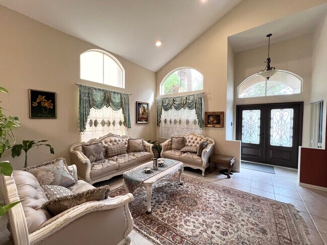 Building Photo - 7859 Springvale Dr