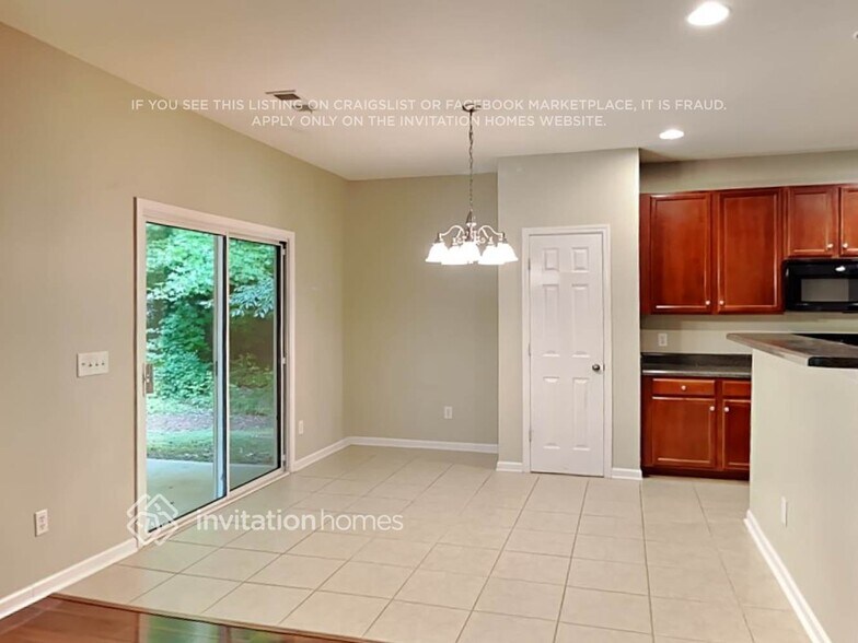 Building Photo - 403 Howell Crossing