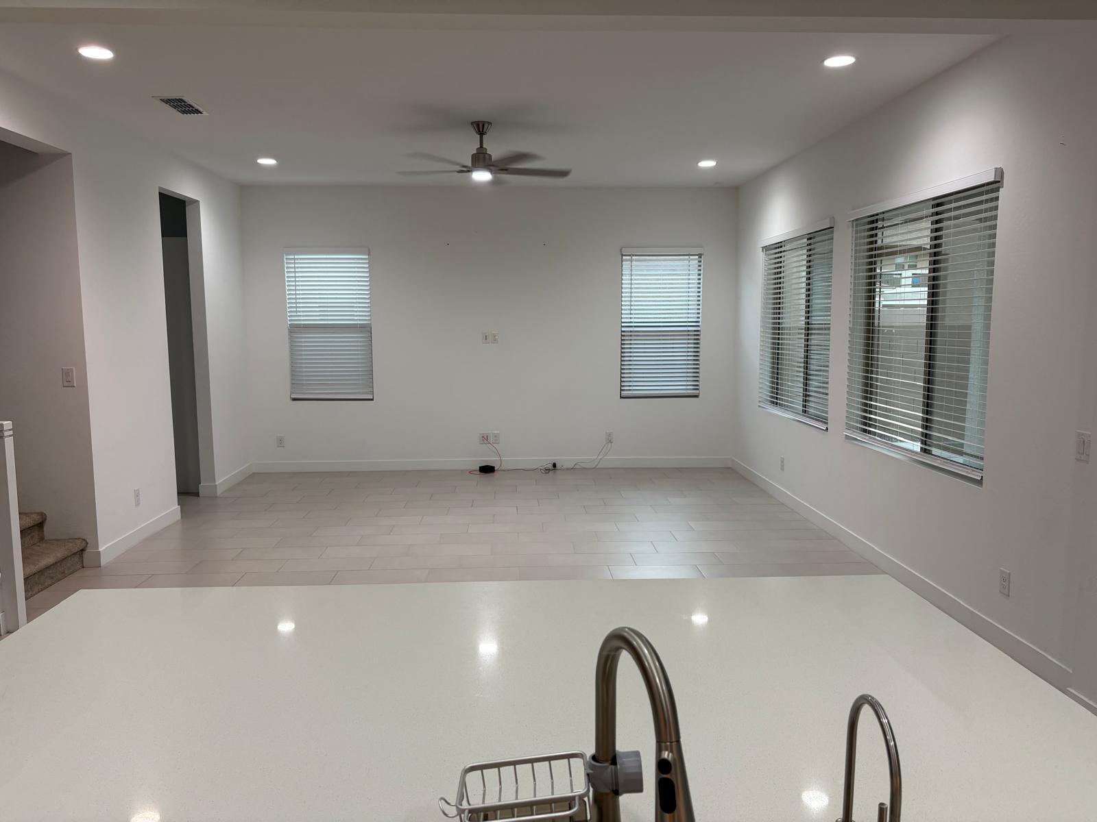 Building Photo - 7710 W Crabapple Dr