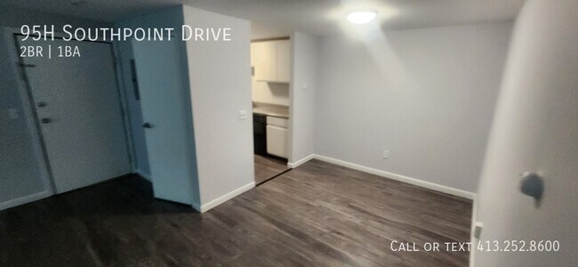 Building Photo - 95 Southpoint Dr