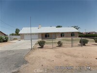 Building Photo - 18508 Fairburn St