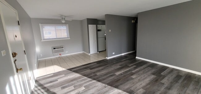 Building Photo - 4601 West 95th Street