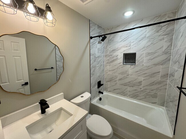 Building Photo - Fully Updated 4 Bedroom Home in Raleigh