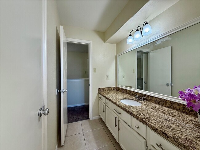 Building Photo - 10718 Nobility Dr