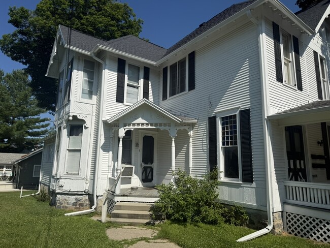 Building Photo - 52 N West St