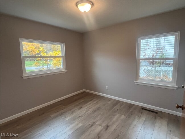 Building Photo - 1766 Green Rd